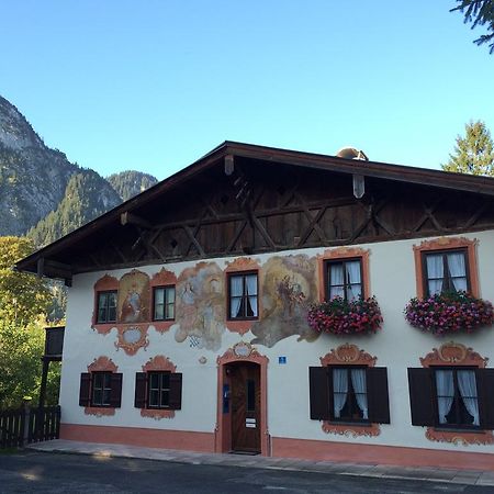 Ferienwohnungen Im Lueftlmalereck, Mussldomahaus Oberammergau Eksteriør bilde